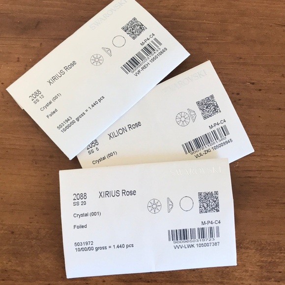 Nike&Swarovski Crystal Roshe Two Light Bone W - Picture 8 of 8